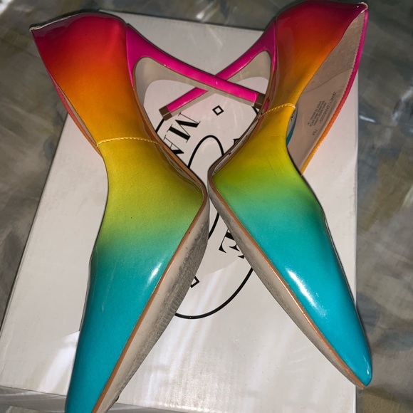 steve madden zaney rainbow pumps size 9
